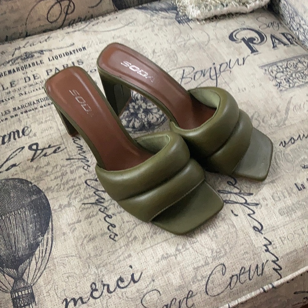 Soda  padded green sandals